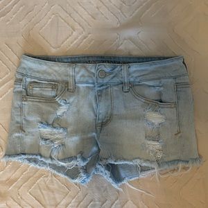 American Eagle ripped jean shorts